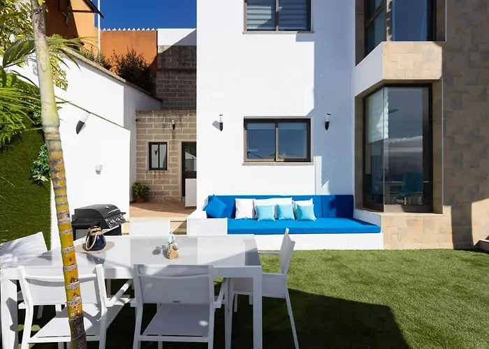Canela & Bespoke Experiences Villa